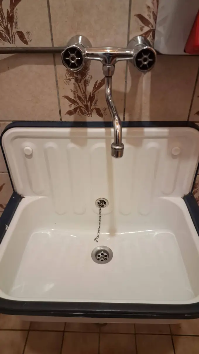 Gootsteen na de schoonmaak